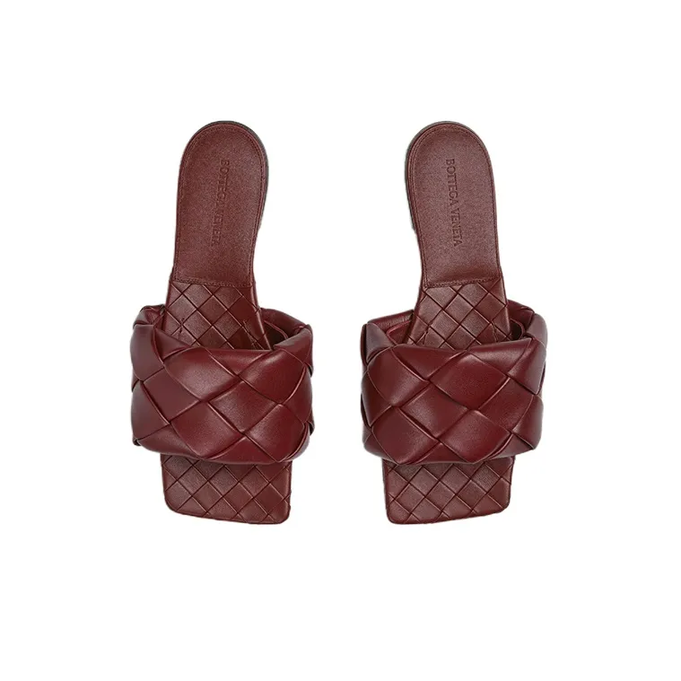 Bottega Veneta The Lido Flat Sandals Women's-3
