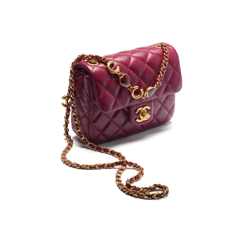 CHANEL 22K Autumn And Winter Lambskin Enamel Metal Flap Bag, Crossbody Bag, Shoulder Bag Women's Red-1