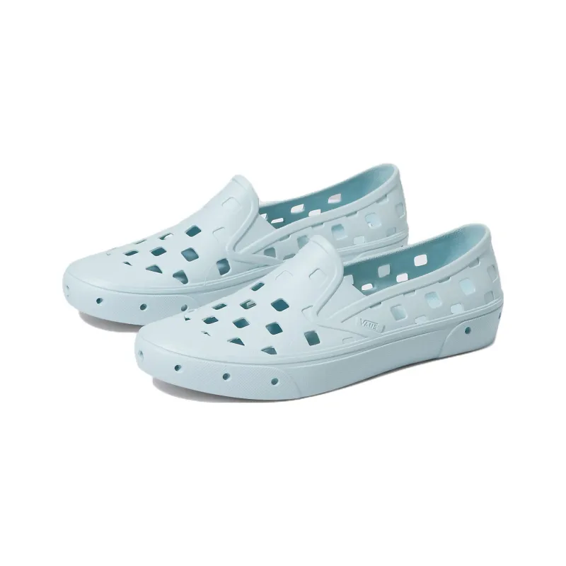 Vans Slip on Trk Light Blue-2