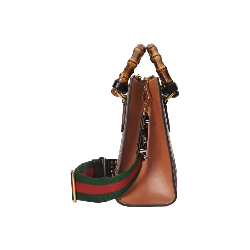 GUCCI Diana Handbags-5