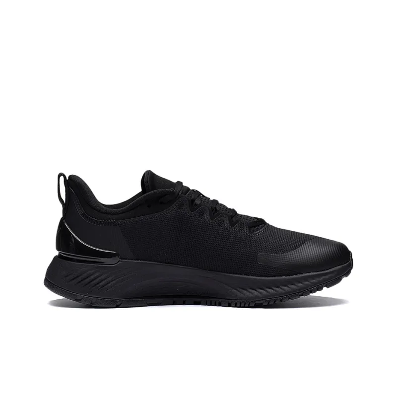 LINING YueYing Element Running Shoes Men Low Top Black-1