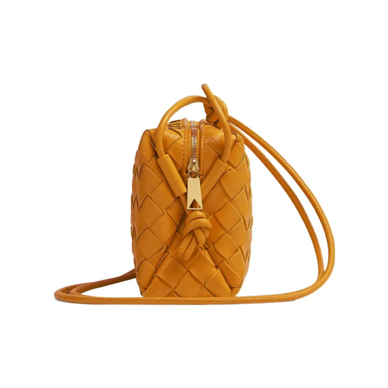 Bottega Veneta Loop Intrecciato Camera Bag Mini Cob-1