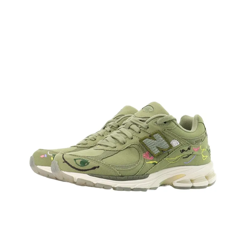 New Balance 2002R Bryant Giles What Now?-2