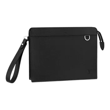 LOUIS VUITTON Taïga Cow Leather Clutch Regular Men's Black