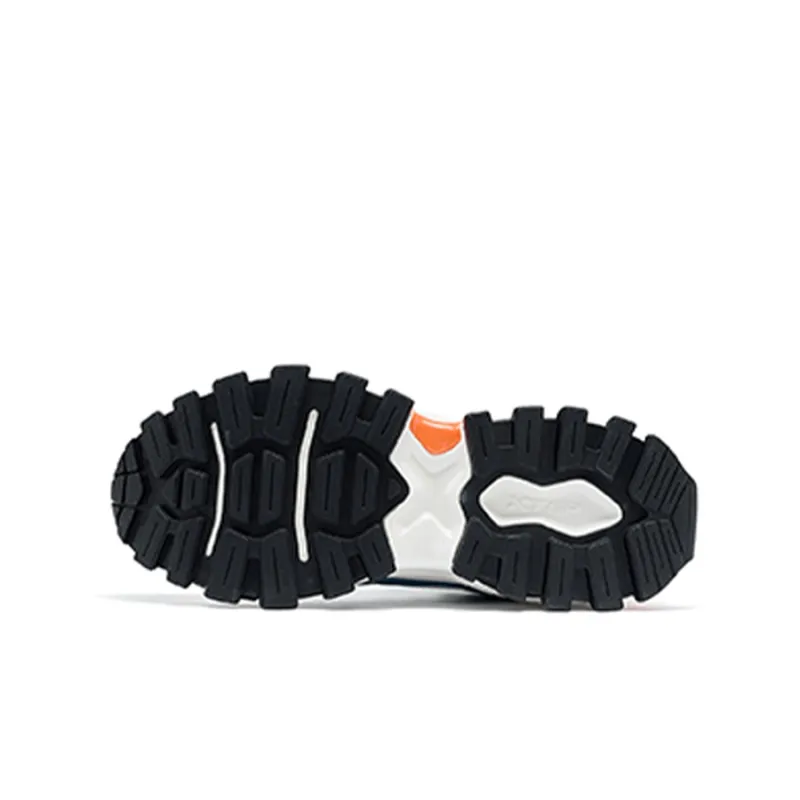 XTEP Red Rock Daimian Cushioned Slip Resistant Warm Low Top Sports Casual Shoes Men's Black White Blue-3