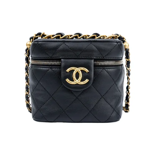 CHANEL Calfskin Makeup Hanne bags Box Hanne bag Shoulder Hanne bag Crossbody Hanne bag Small Size Women's Black