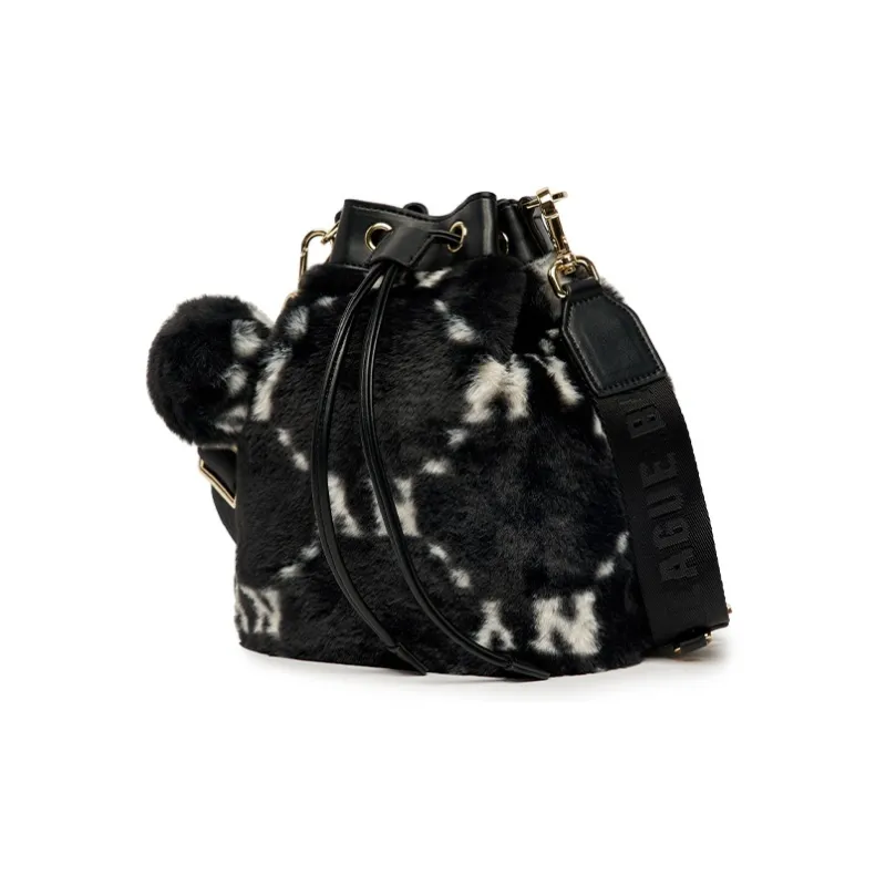 MLB Synthetic Leather Bucket Bags Shoulder Bag Crossbody Bag Handbag Regular Women's Black-1