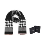 Black White (Gift Box Set)