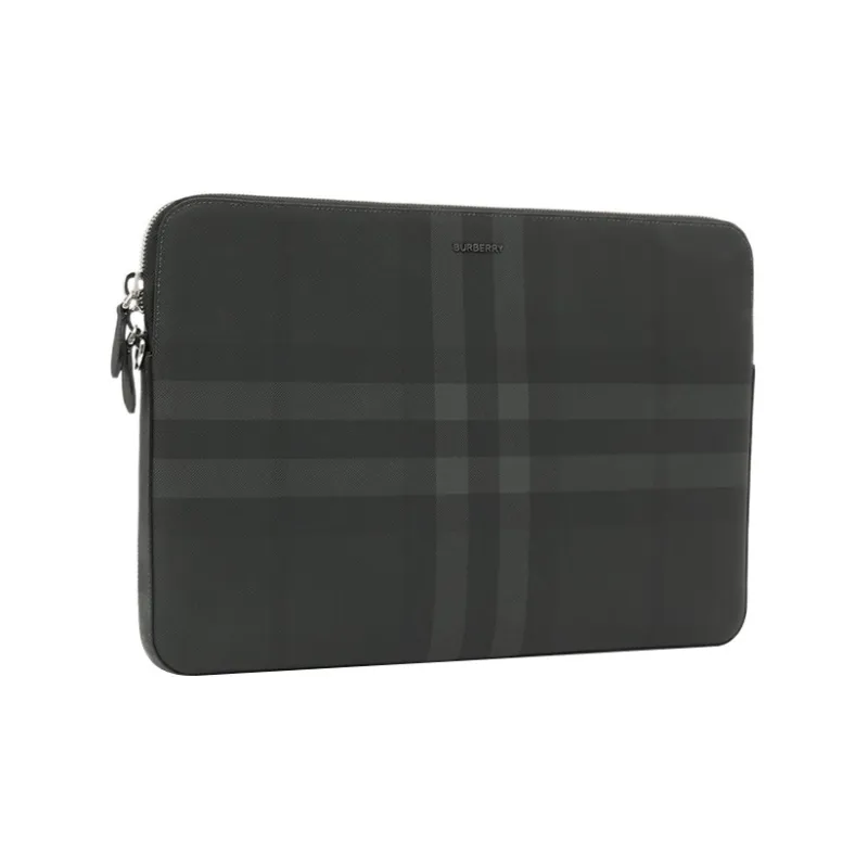 Burberry Clutches-1