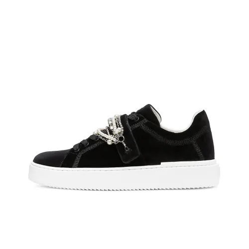 Stuart Weitzman Skateboard Shoes Women's Low-Top Black