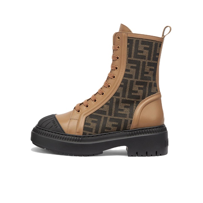 trends fendi diana boots POIZON