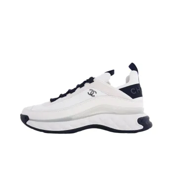 CHANEL Velvet Calfskin & Mixed Fibers Sneaker 'Ivory'