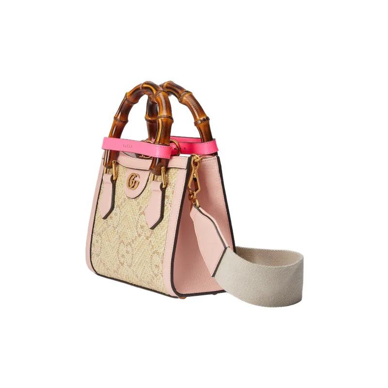 GUCCI Diana Handbags-3