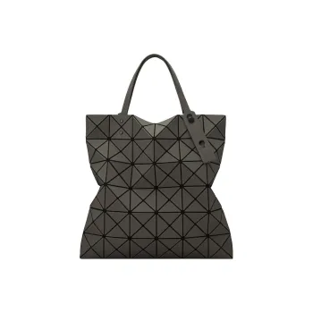 ISSEY MIYAKE Handbags