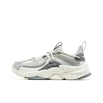 Erke Breathable Low Top Running Shoes Women's White Dew Gray