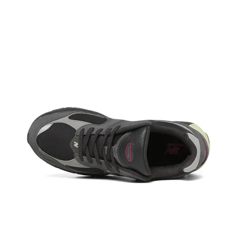 New Balance 2002R Black Grey-3