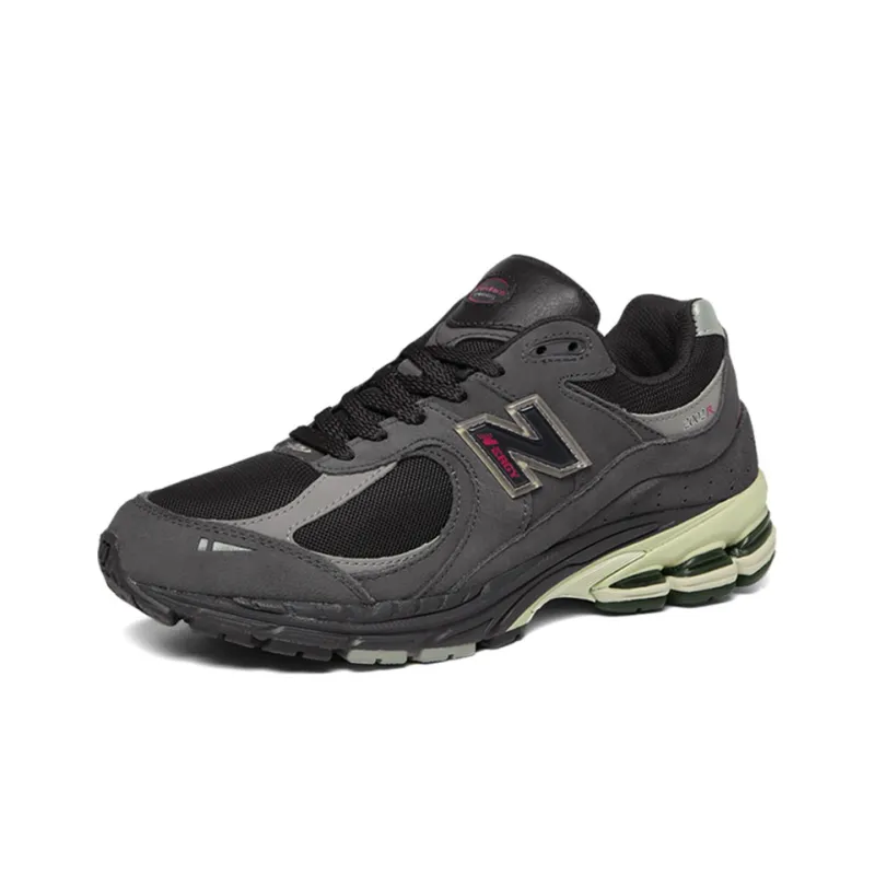 New Balance 2002R Black Grey-2
