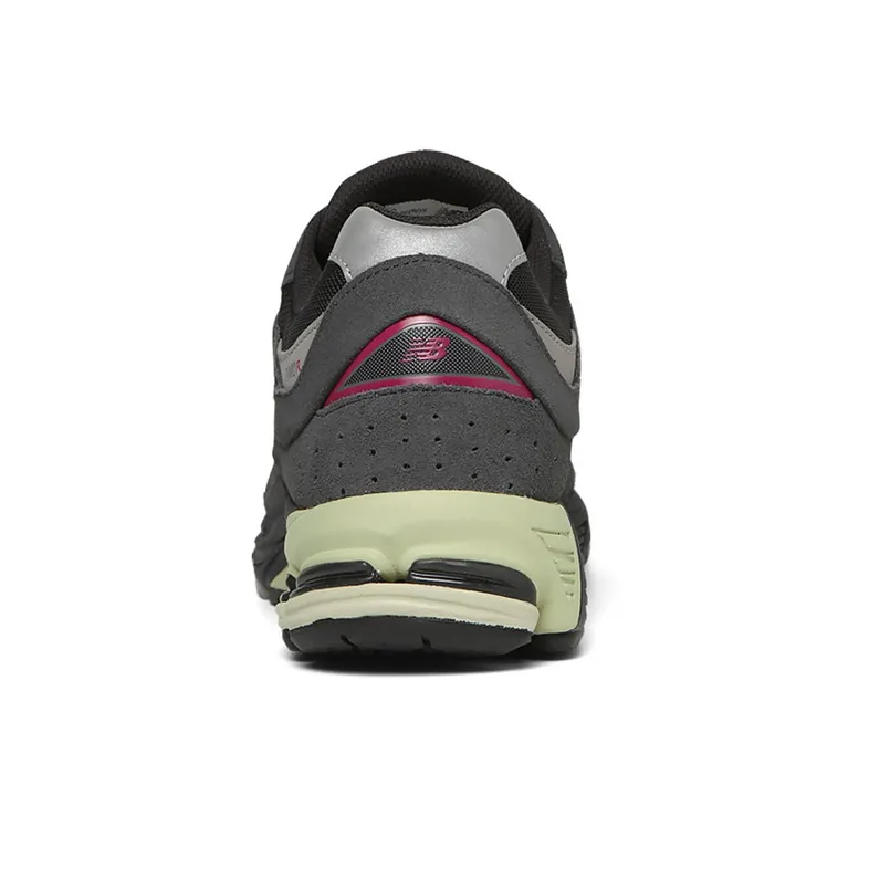 New Balance 2002R Black Grey-4
