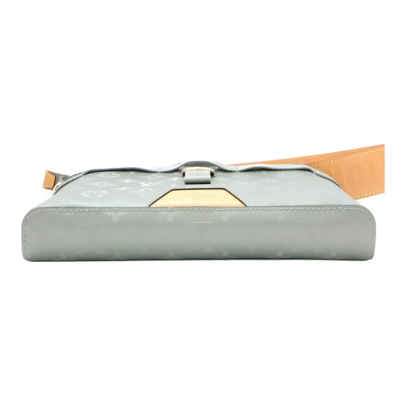 LOUIS VUITTON Leather Messenger Bag Shoulder Bag Crossbody Bag Men's Jasper-4