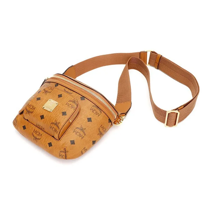 MCM Klassik Visetos Leather Shoulder Bag Crossbody Bag Small Size Women's Brown Cognac-4
