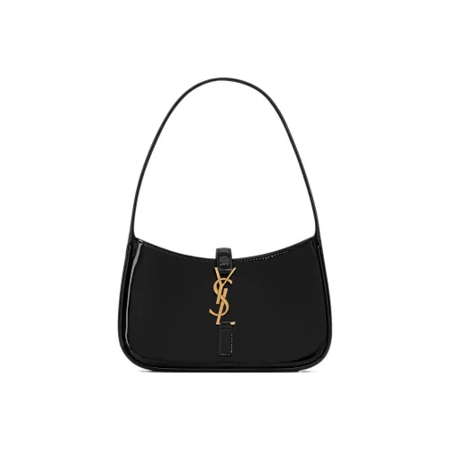 SAINT LAURENT LE5A7 Shoulder Bags