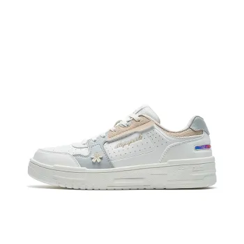 XTEP Alfalfa White Low-Top Skateboard Shoes Women's White Gray
