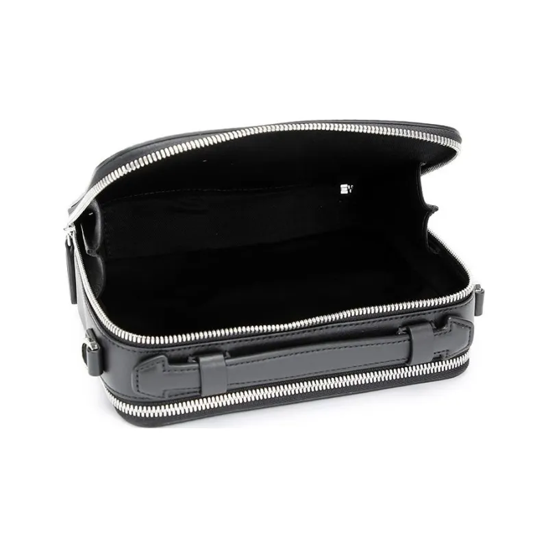 MCM Klassik Visetos Canvas Shoulder Bag, Crossbody Bag Trumpets Unisex Black-4