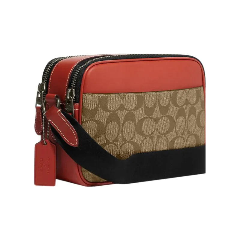 Snoopy X Peanuts X COACH Graham Shoulder Bags-1