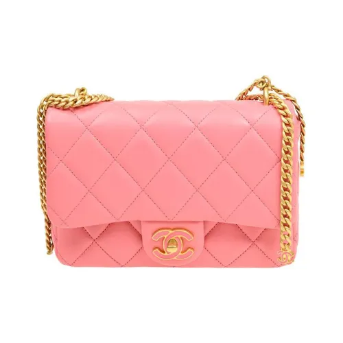 CHANEL Classic Flap CF Shoulder Bags