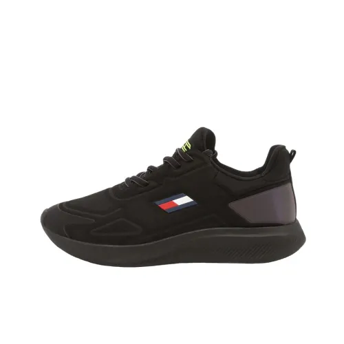 Tommy Hilfiger Casual Shoes Women's Low-Top Black