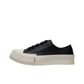 GOOD BAI The Band Low Top Stylish Skateboarding Shoes Unisex Black