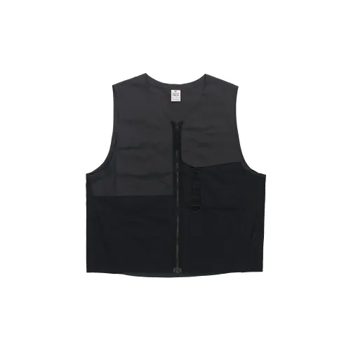 Nike SPORTSWEAR TECH PACK Vests Men Black