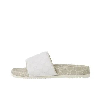 GUCCI GG Supreme Sandals