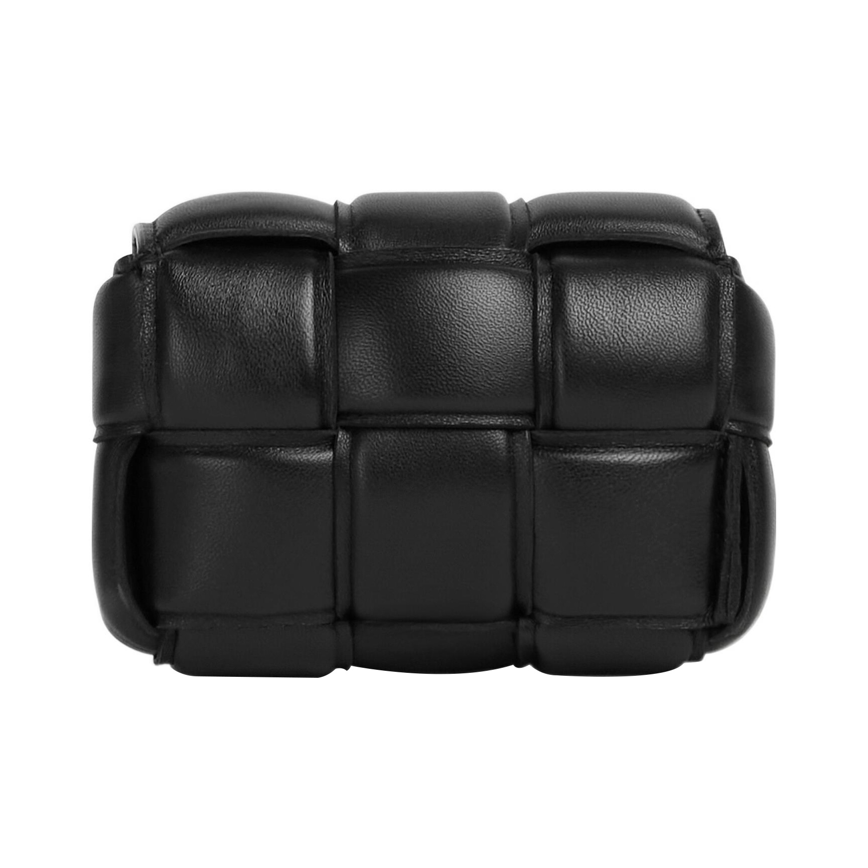 ●BOTTEGAVENETA ●ボッテガヴェネタ Candy Padded Cassette Bottega Veneta Candy Padded Cassette Crossbody Black - POIZON