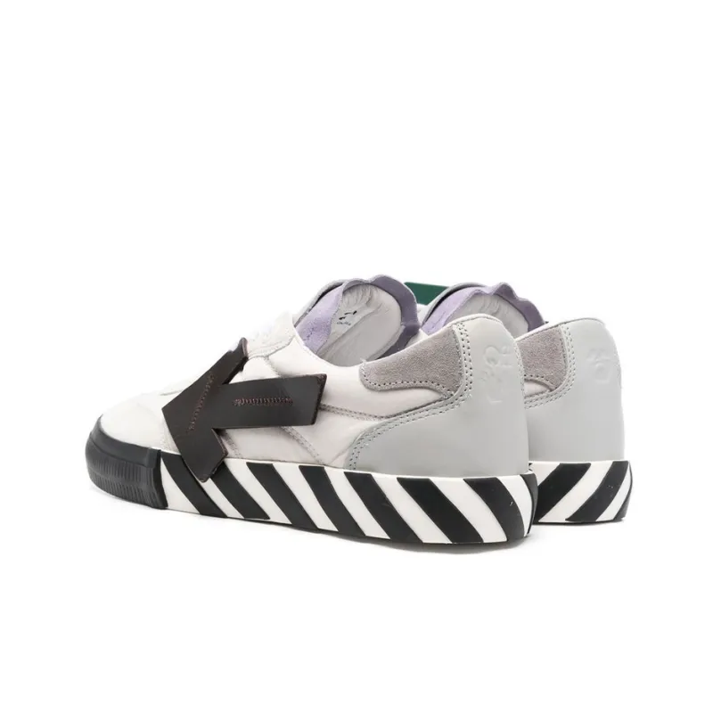 OFF WHITE New Vulcanized Low 'White Black'-3