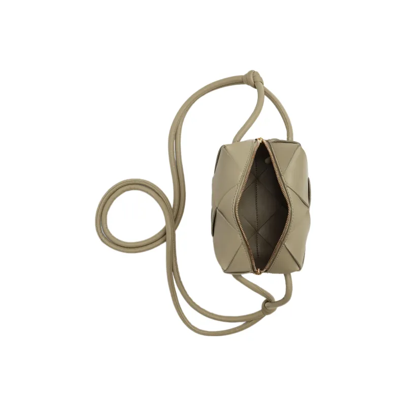 Bottega Veneta Cassette Camera Bag Mini Intreccio Taupe-3