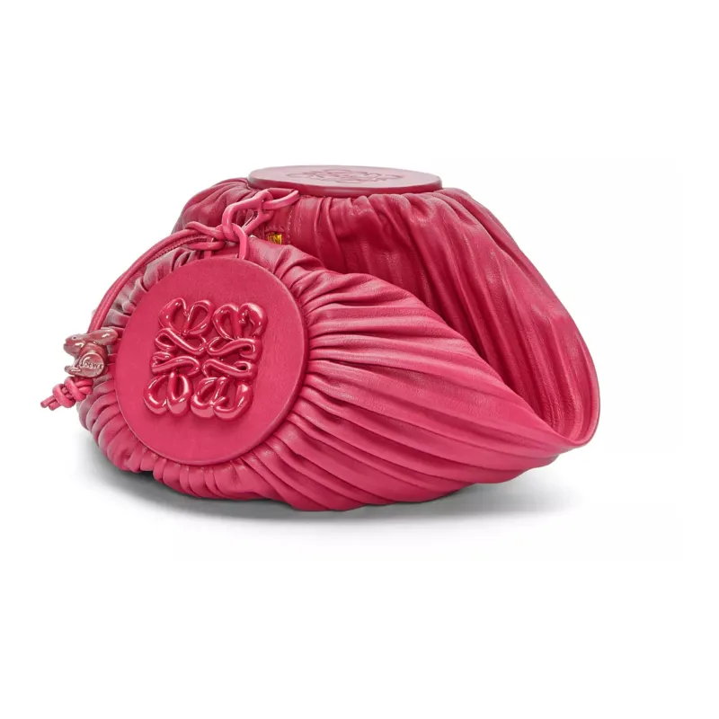 LOEWE Bracelet Pouch In Pleated Nappa Ruby Red Glaze-4