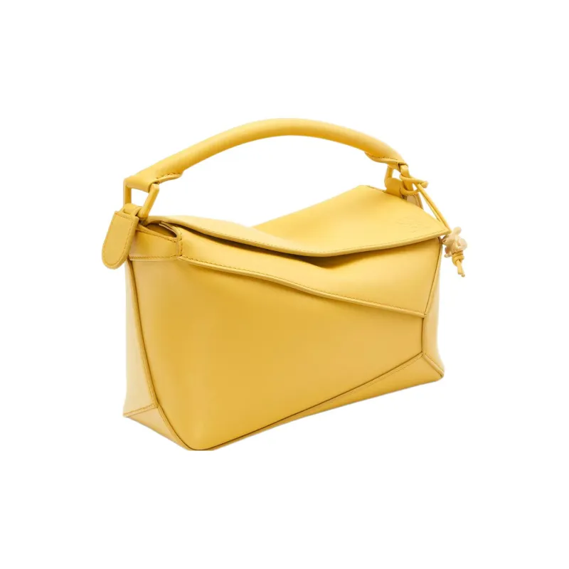 LOEWE Puzzle Edge Bag In Satin Calfskin Small Pale Yellow Glaze-1