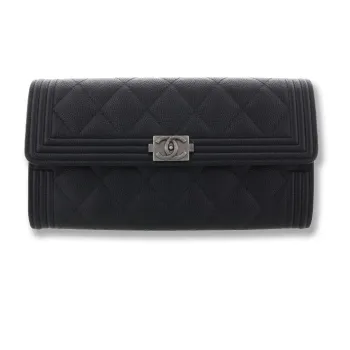 CHANEL Leboy Grain Embossed Caviar Calfskin Wallet Women's Black