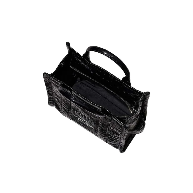 MARC JACOBS The Medium Tote Crocco Black-4