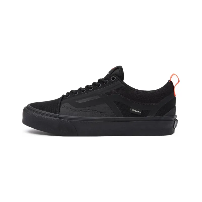 Old Skool Christopher Raeburn X Vans GORE TEX VR3 'Triple Black'-0