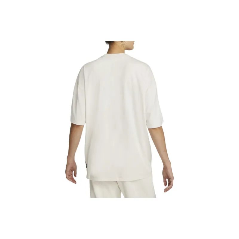 Nike Set-in Sleeve T-Shirt Women's Beige-1