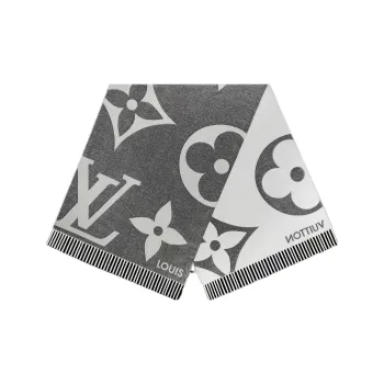 LOUIS VUITTON Ultimate Shine Scarf