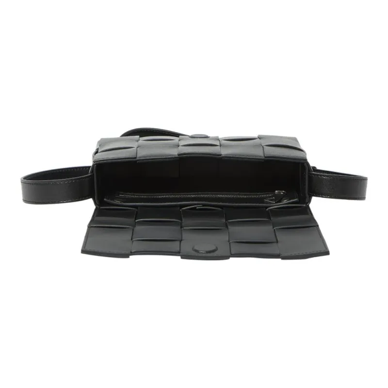 Bottega Veneta Cassette Medium Messenger Bag-3