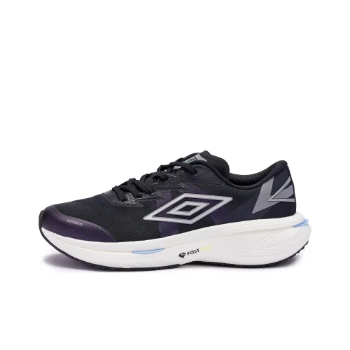 Umbro Running Shoes Men Low-Top Black/Ivory White