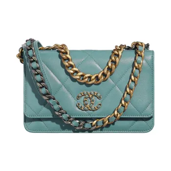 CHANEL 19BagWOC Shiny Lambskin Flap Bag Handbag, Shoulder Bag, Crossbody Bag Women's Green