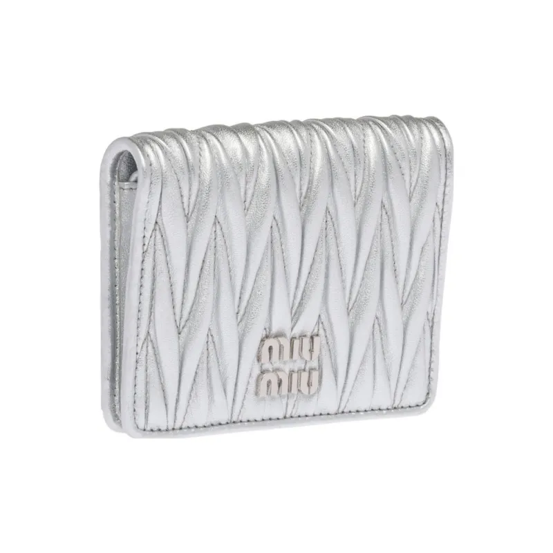 MIU MIU Matelassé Quilting Soft Sheepskin Card Holder, Wallet Trumpets Women's Silver-1