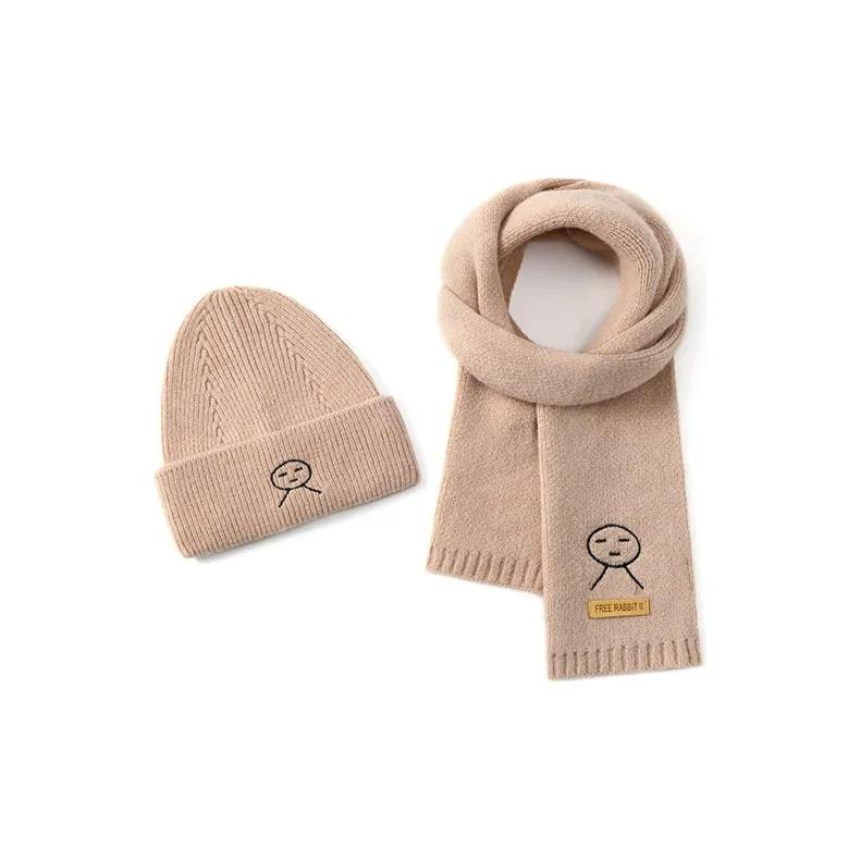 FREE RABBITⅡ Plush Yarn Set Unisex-3