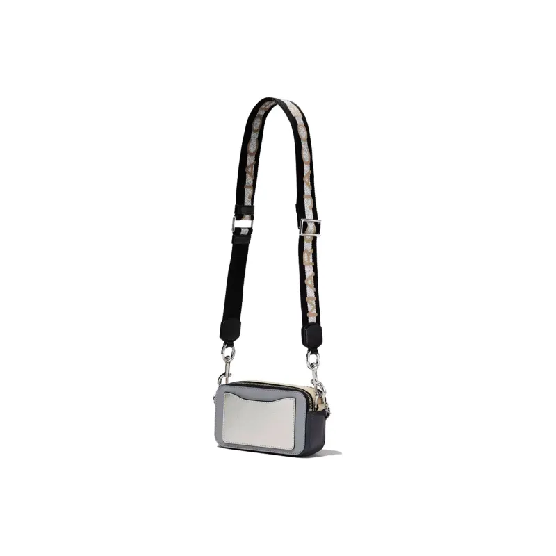 MARC JACOBS The Snapshot Wolf Grey Multi-2