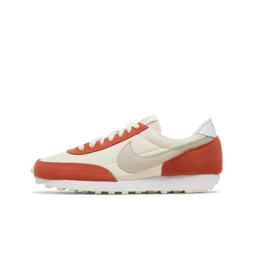 Nike Daybreak Pale Ivory Desert Sand Women's